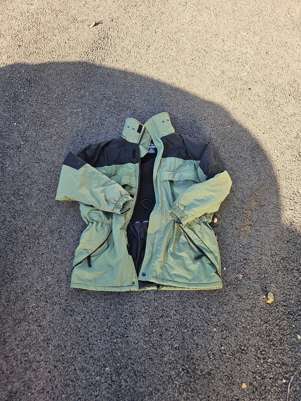 Vintage Snowridge Performance Nylon Jacket Men’s M Green Black Fleece Lined 90s
